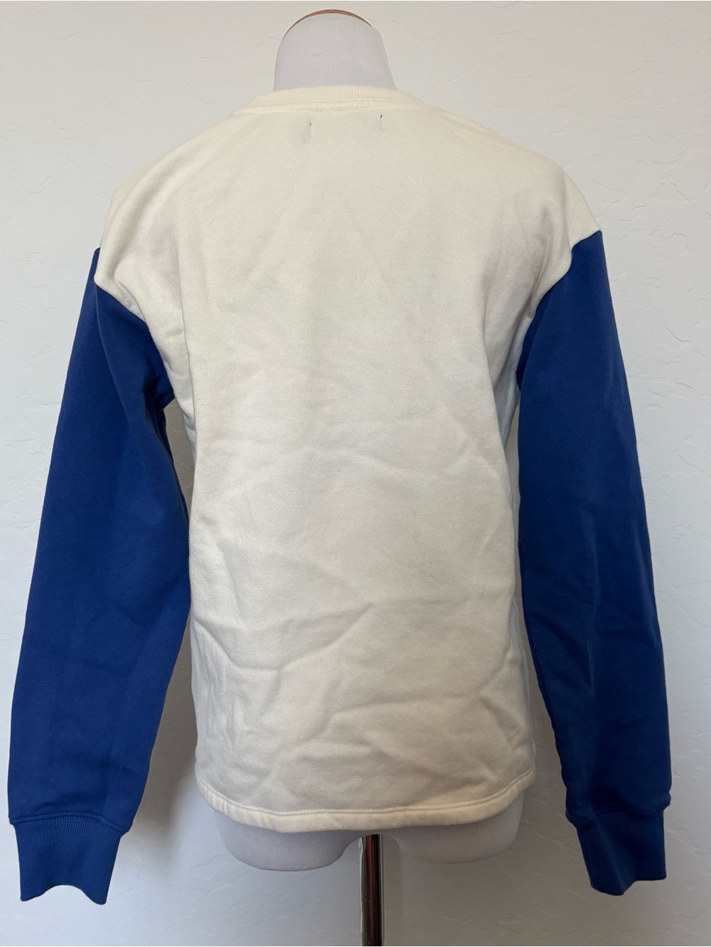 Junk Food Seattle Seahawks Colorblock Blue Cream Vintage Style Crewneck Size XS - Picture 4 of 5